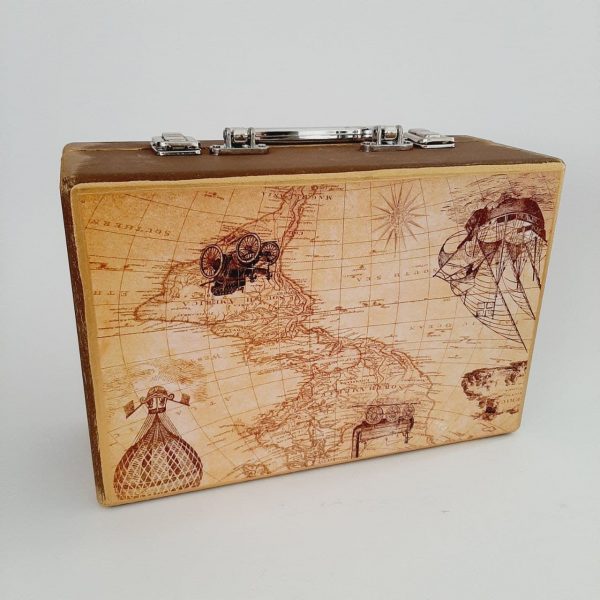 چمدان خام چوبی
