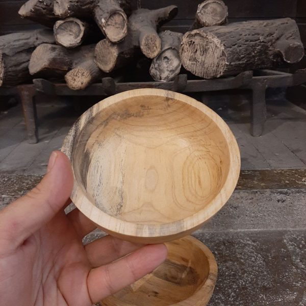 کاسه چوبی