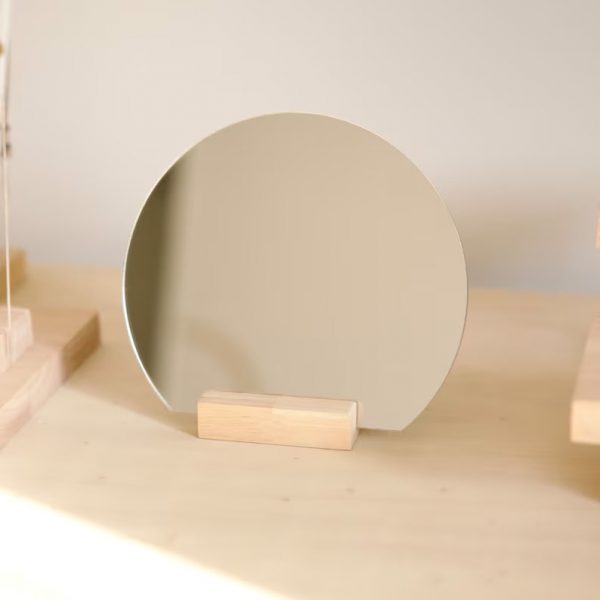 آینه چوبی